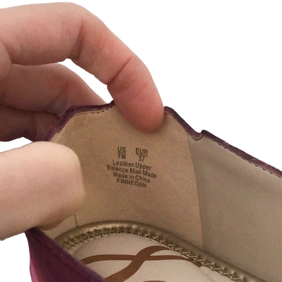 Sam Edelman Fennigan Suede Scalloped Flats, size 7 - Picture 9 of 14